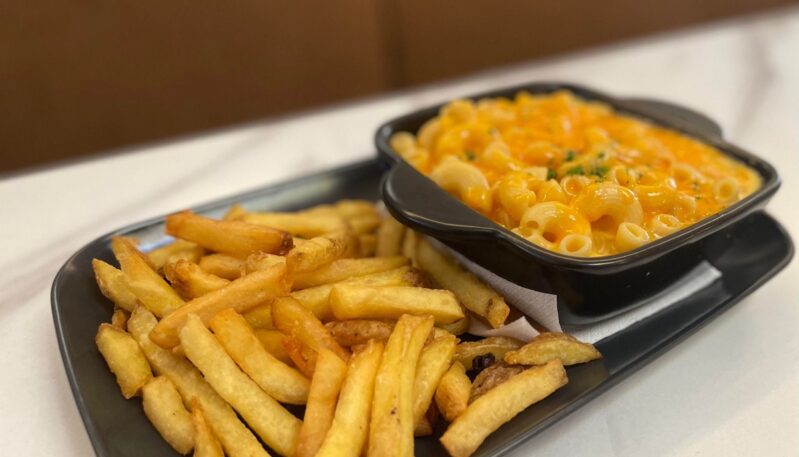 Airlie Arms Hotel & Restaurant, Kirriemuir