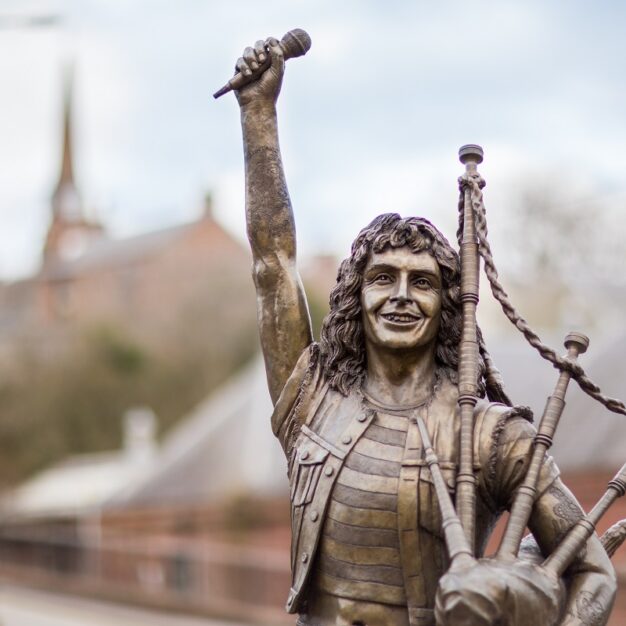 Bon Scott Statue, Kirriemuir