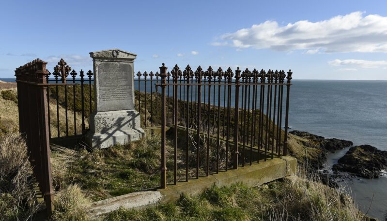 Elephant Rock Graveyard, Montrose
