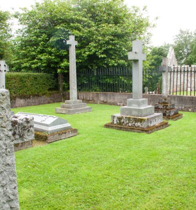 House of Dun Erskine Family Graves