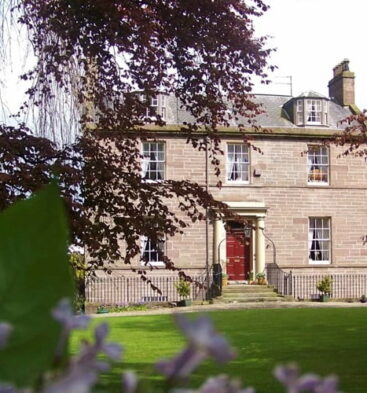 Exterior view of Mall House in Montrose