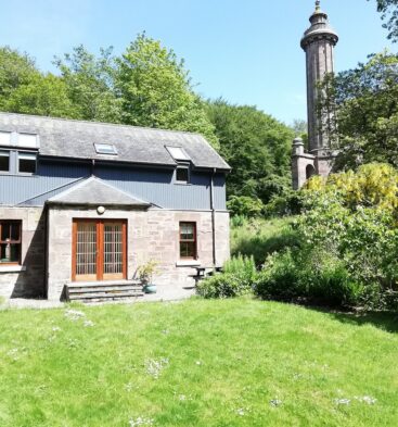 Monument Cottage - Self Catering Accommodation near Carnoustie