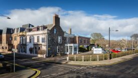 Exterior view of Park Hotel in Montrose